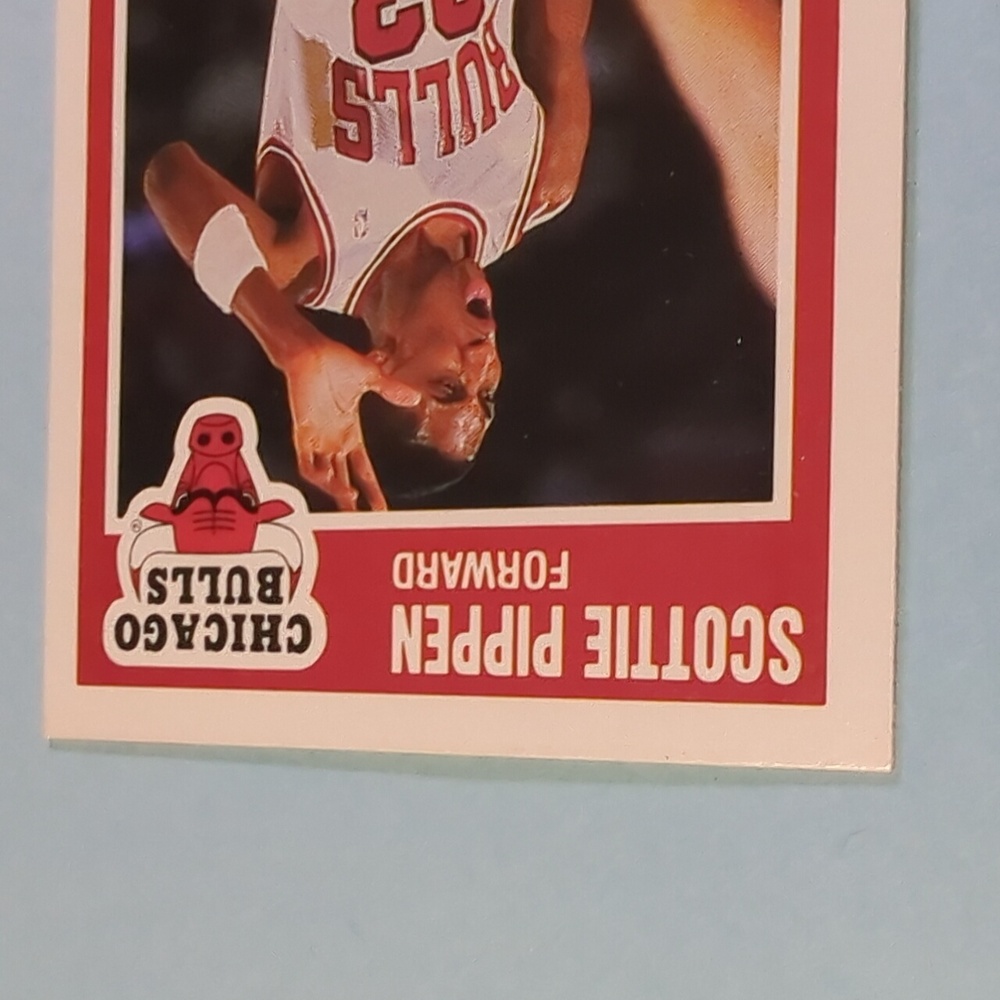 🏀1989-90 Fleer #23 SCOTTIE PIPPEN Chicago Bulls - Picture 5 of 15